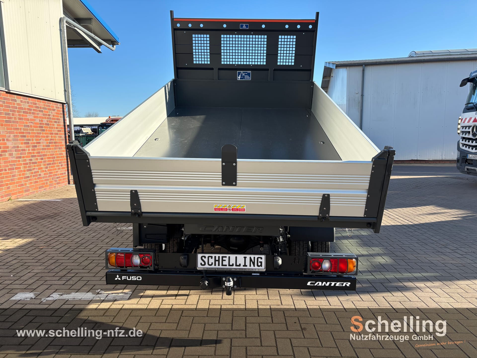 FUSO Canter 3C15 – Bild 3
