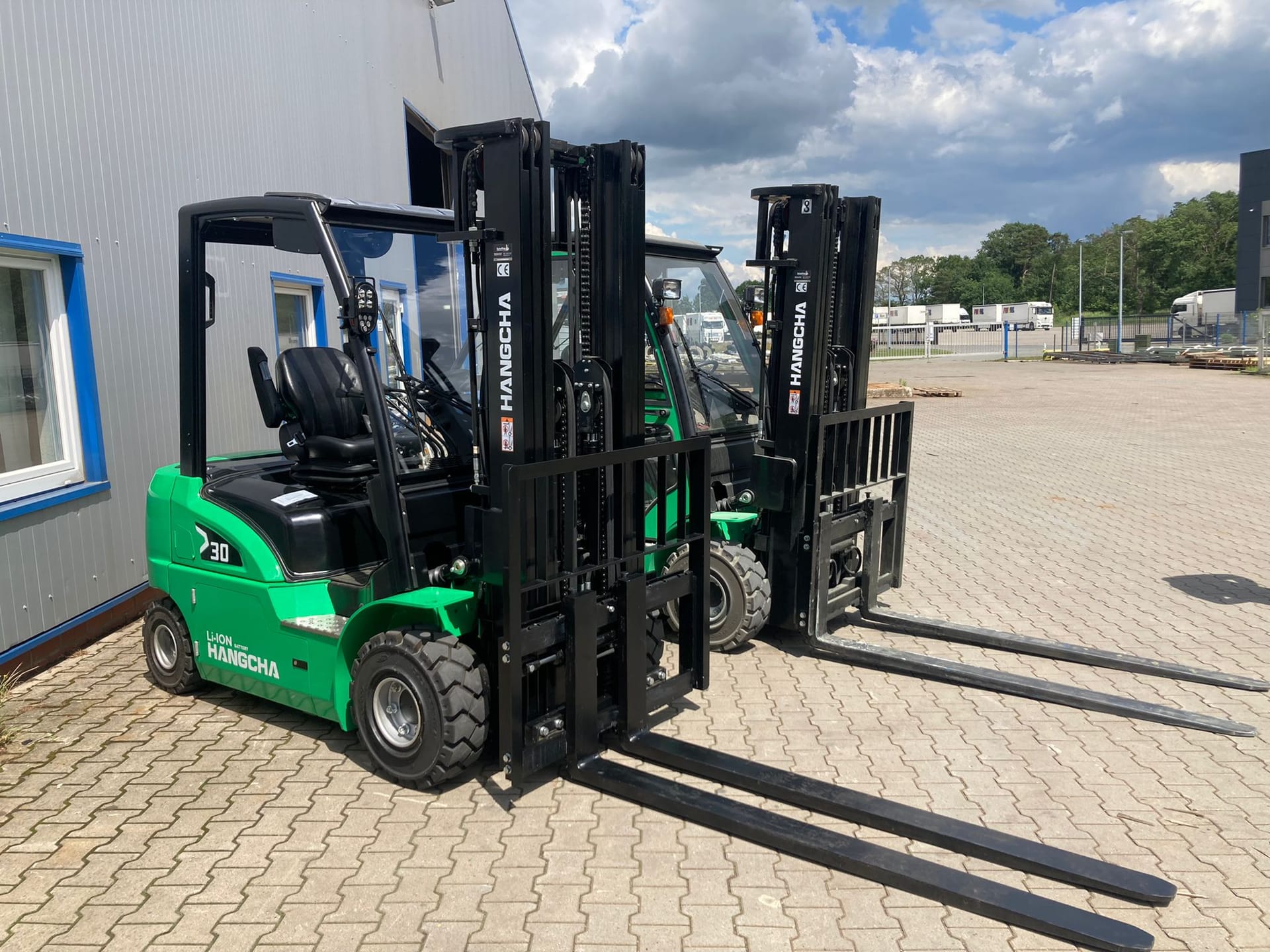 Transporter & Nutzfahrzeuge